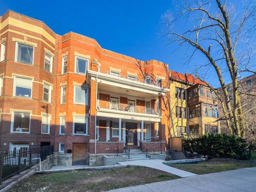 6711 Sheridan – photo 1
