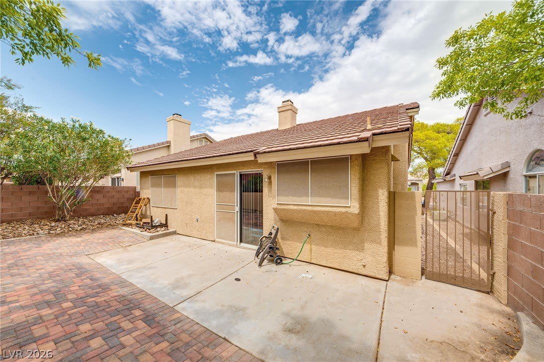 9829 Panorama Cliff Drive – photo 2
