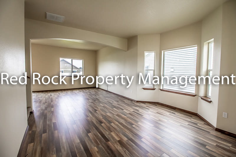 7527 North Carrington Lane – photo 3