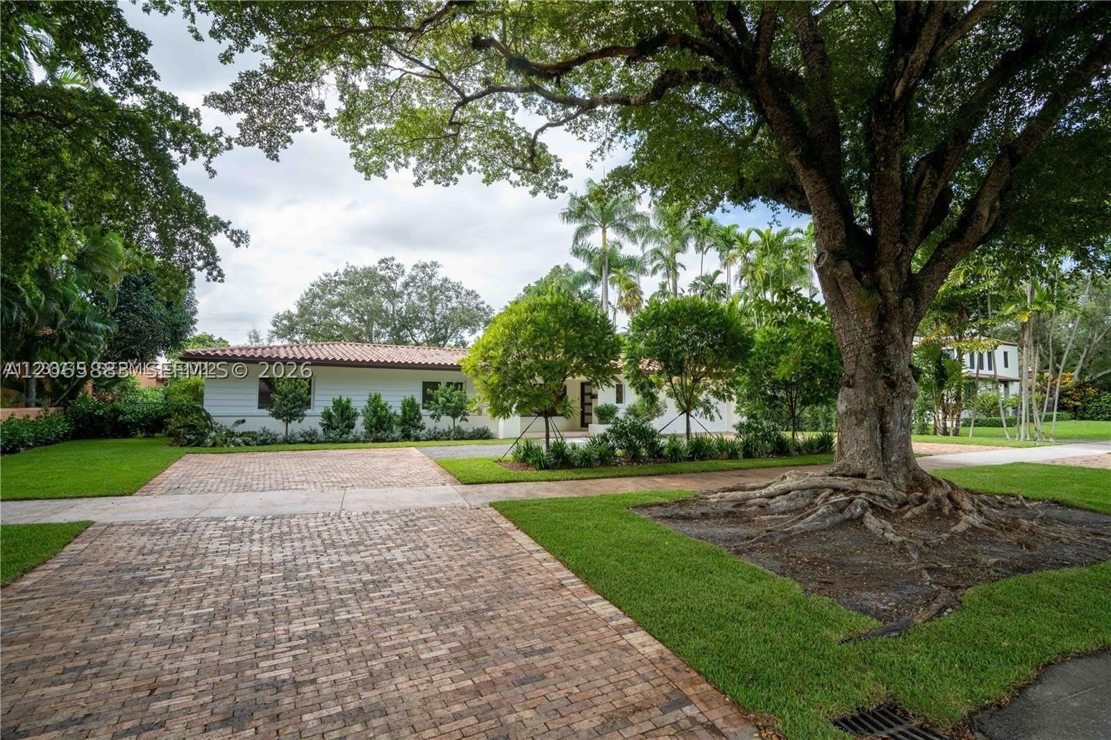 4150 Monserrate St – photo 5