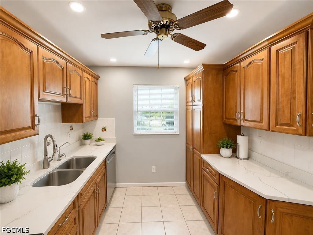 1356 Myerlee Country Club Boulevard – photo 5