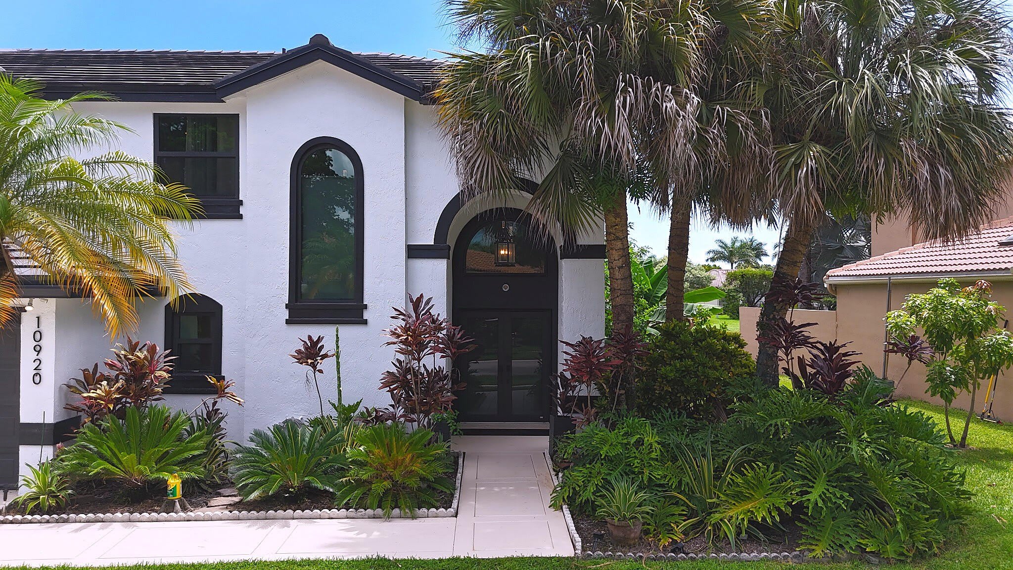 10920 Haydn Drive – photo 2