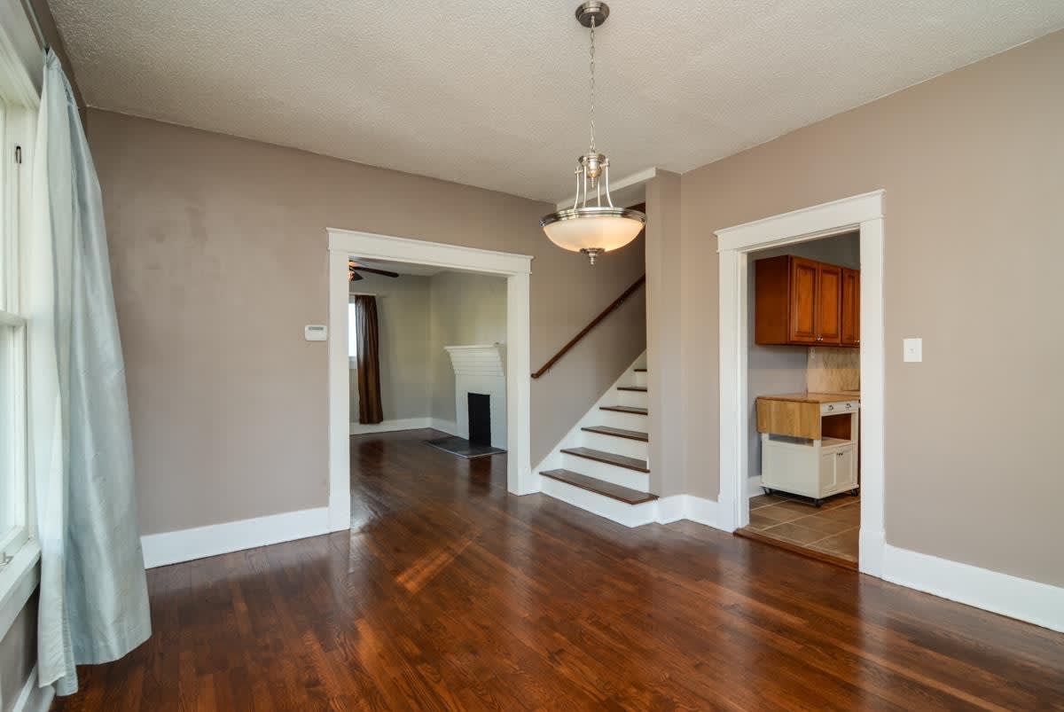 Historic Craftsman Steps Away From Eastland Park in East Nashville – photo 5