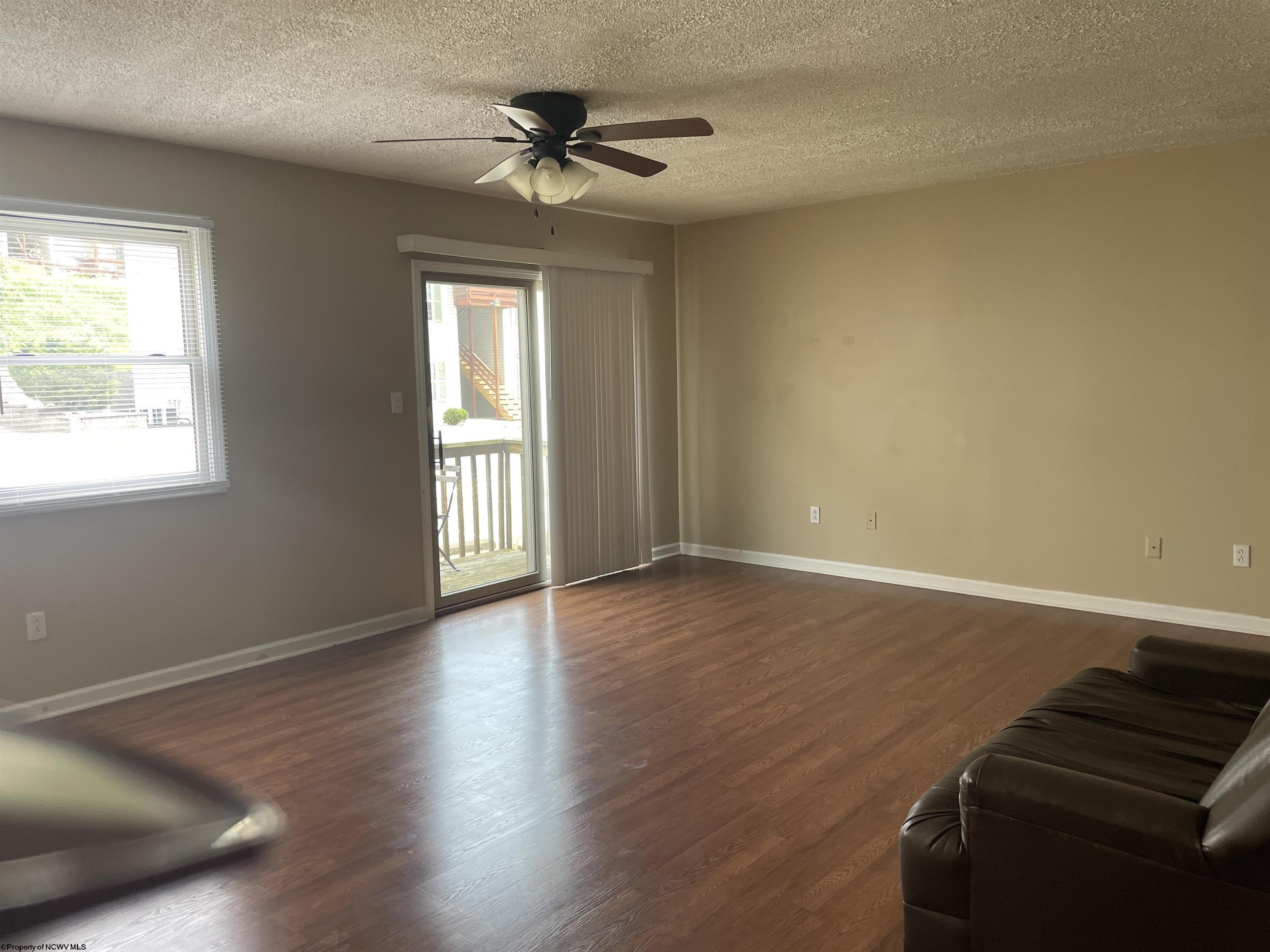 206 Stonegate Circle – photo 4