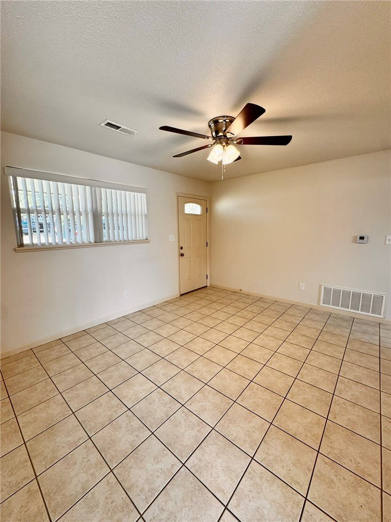 1821 S Beth Drive – photo 3