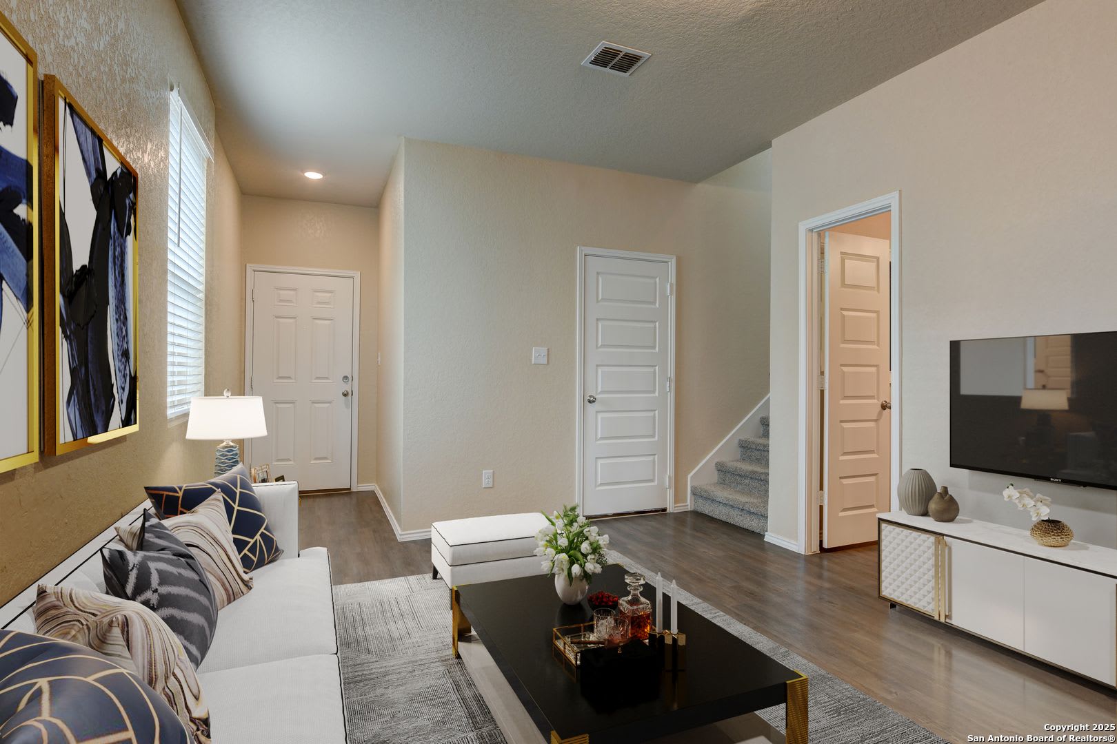 SPACIOUS 4-BEDROOM HOME IN SOMERSET TRAILS – photo 5