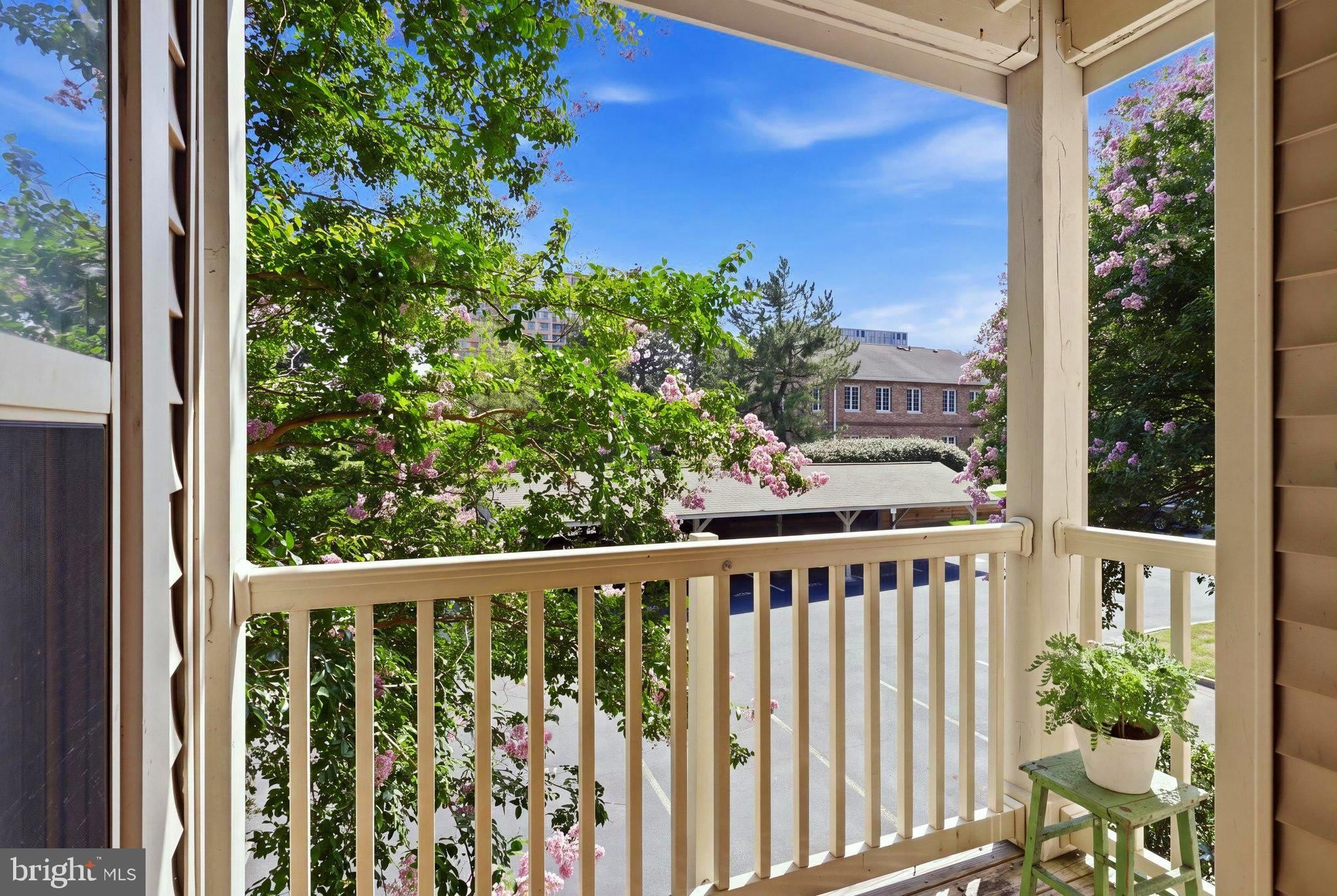 1710 Abercromby Court – photo 4