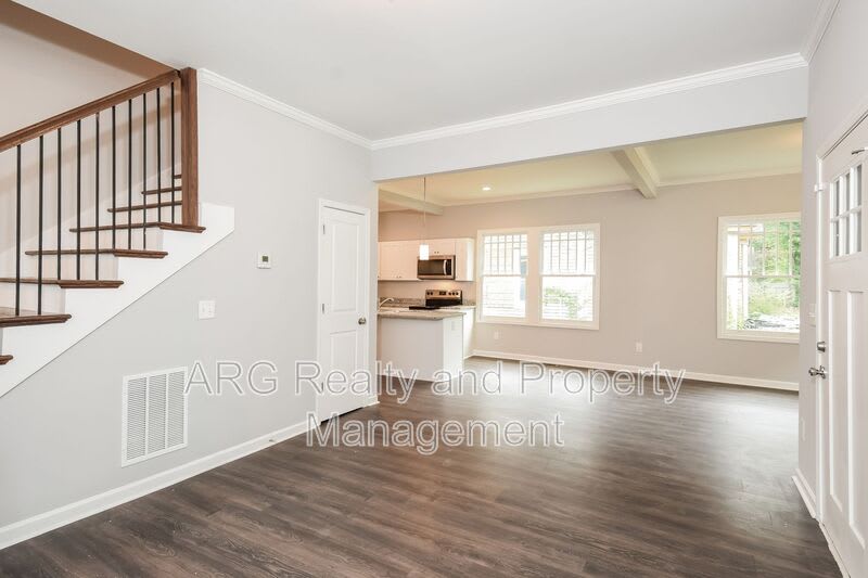 393 Atwood ST Sw – photo 4