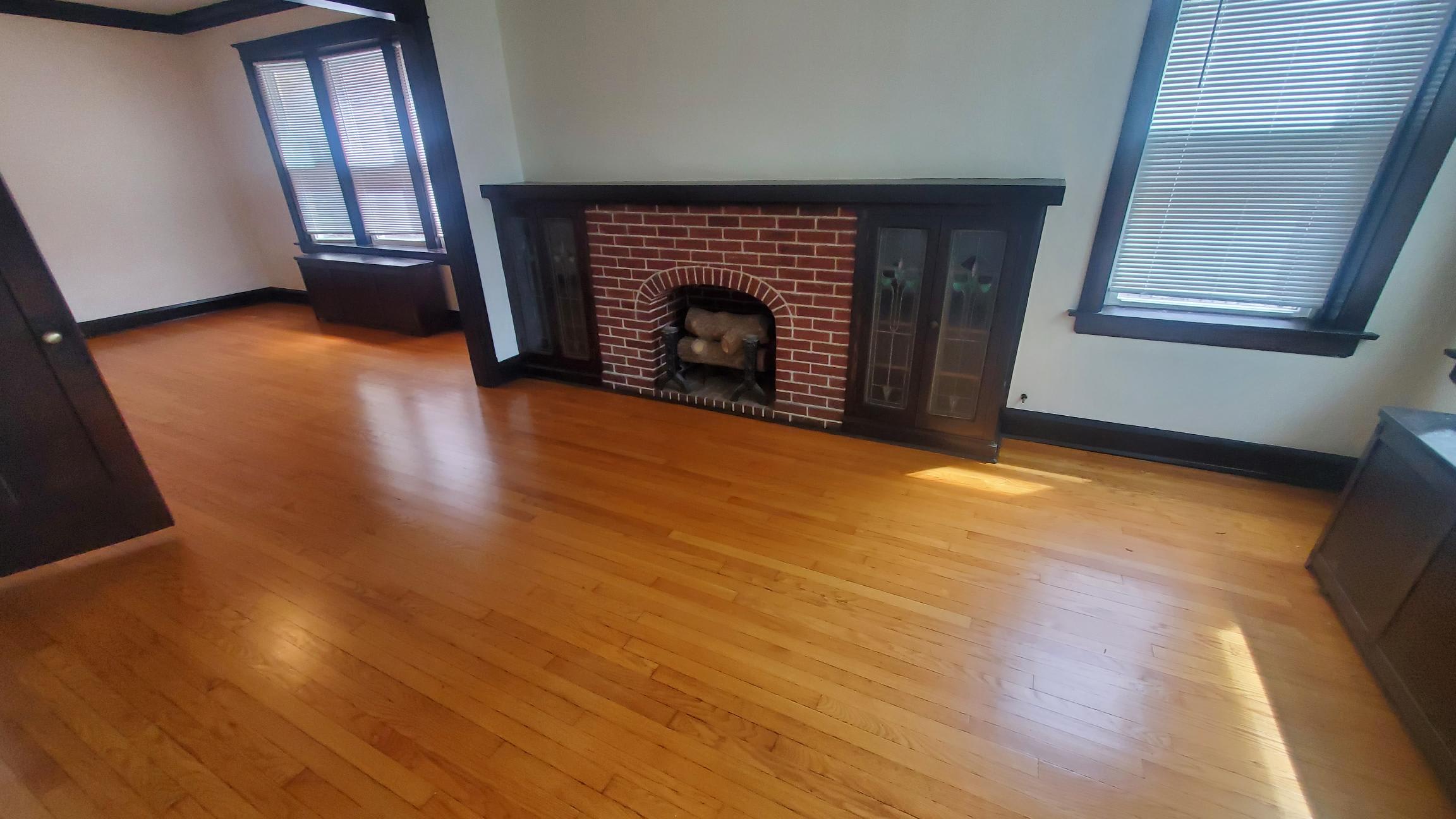 4928 West Barry Avenue – photo 2