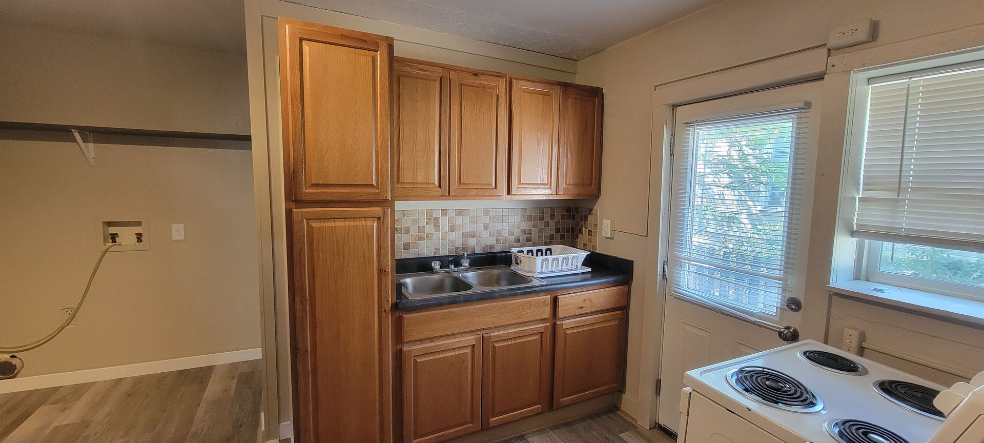 627 N 6Th – photo 5