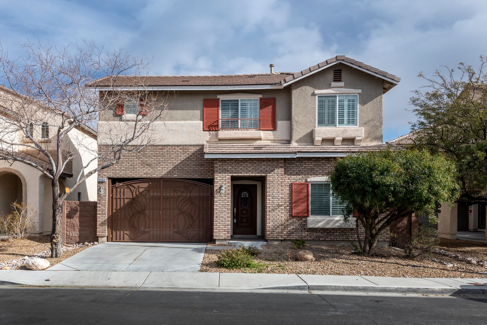 Large Beautiful Home – photo 1