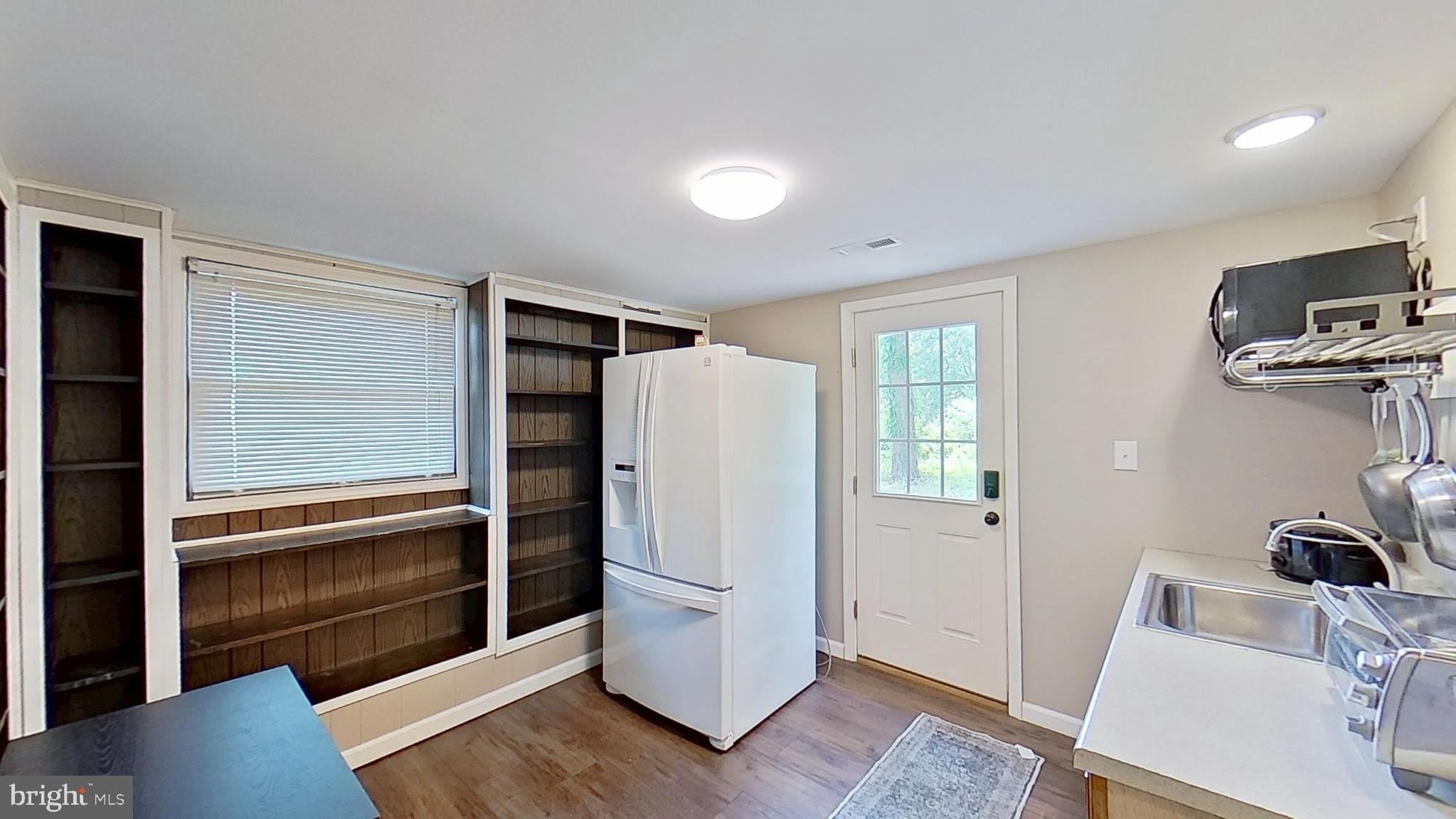 21967 SPRING VALLEY Drive – photo 3