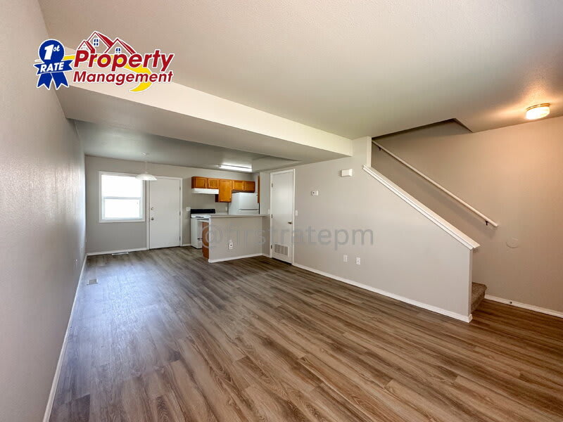 2062 N Gladewater Ave – photo 4