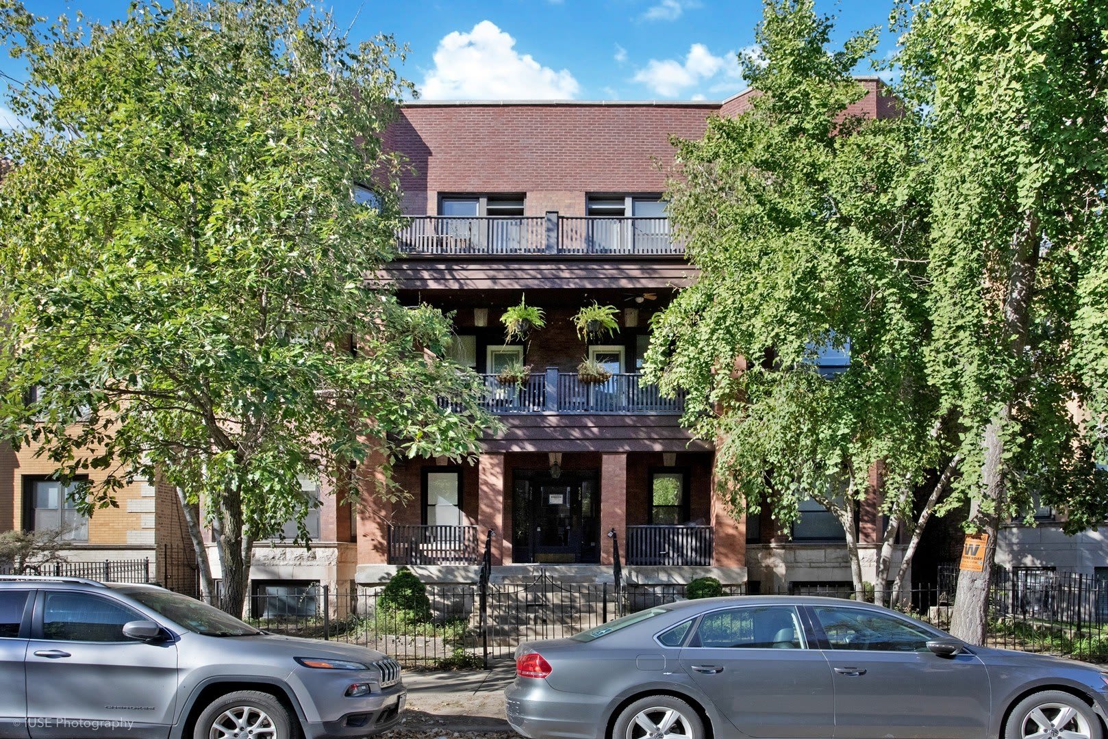 926 W Belle Plaine Avenue – photo 1