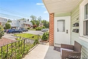 37 Troy Lane – photo 2
