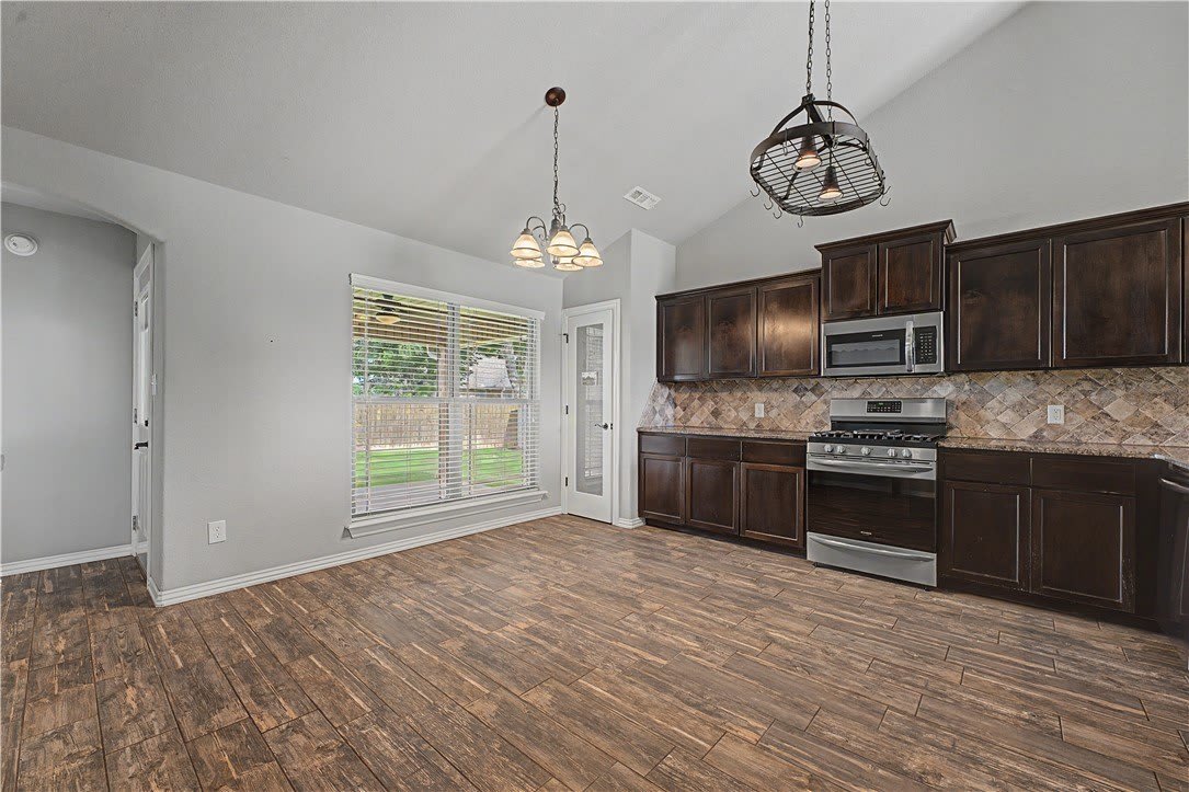 205 Ross Salvage Road – photo 4