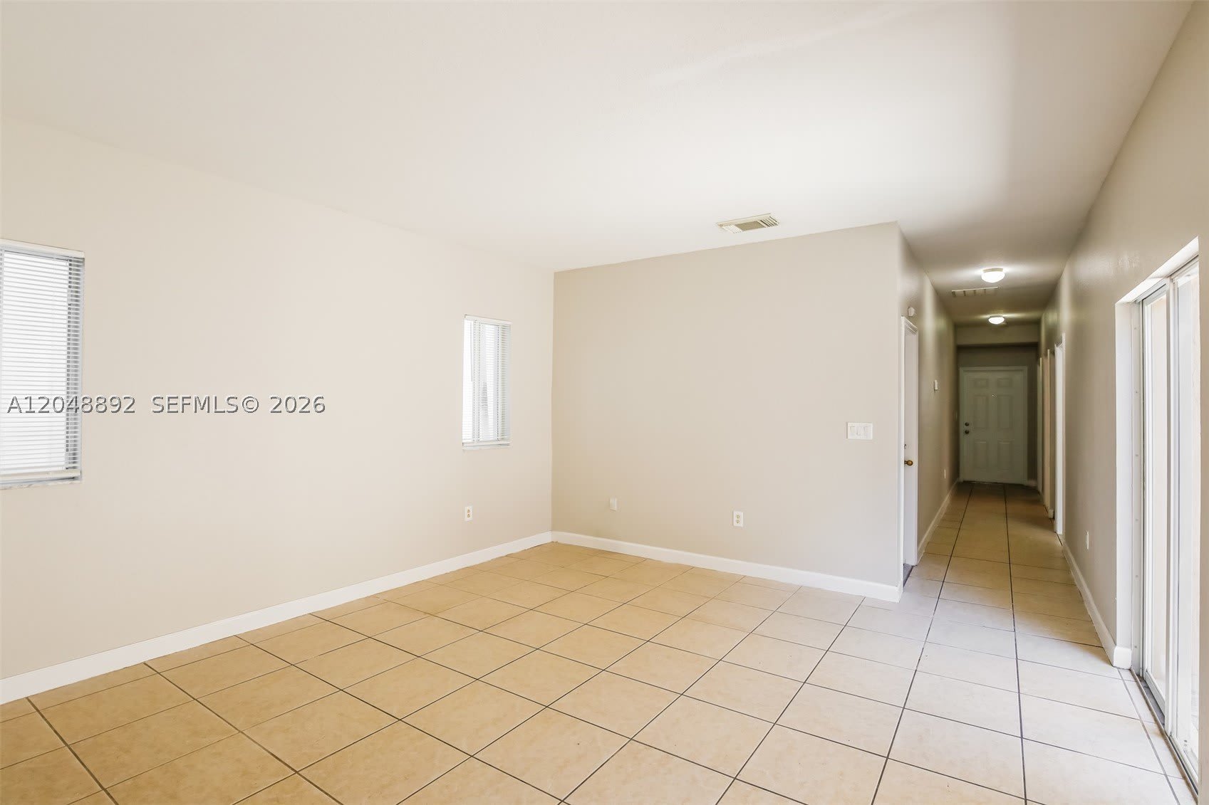 216 SE 32nd Ter – photo 5