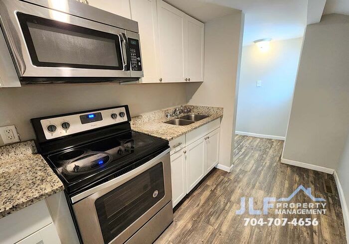 1423 Oakshade Avenue – photo 5