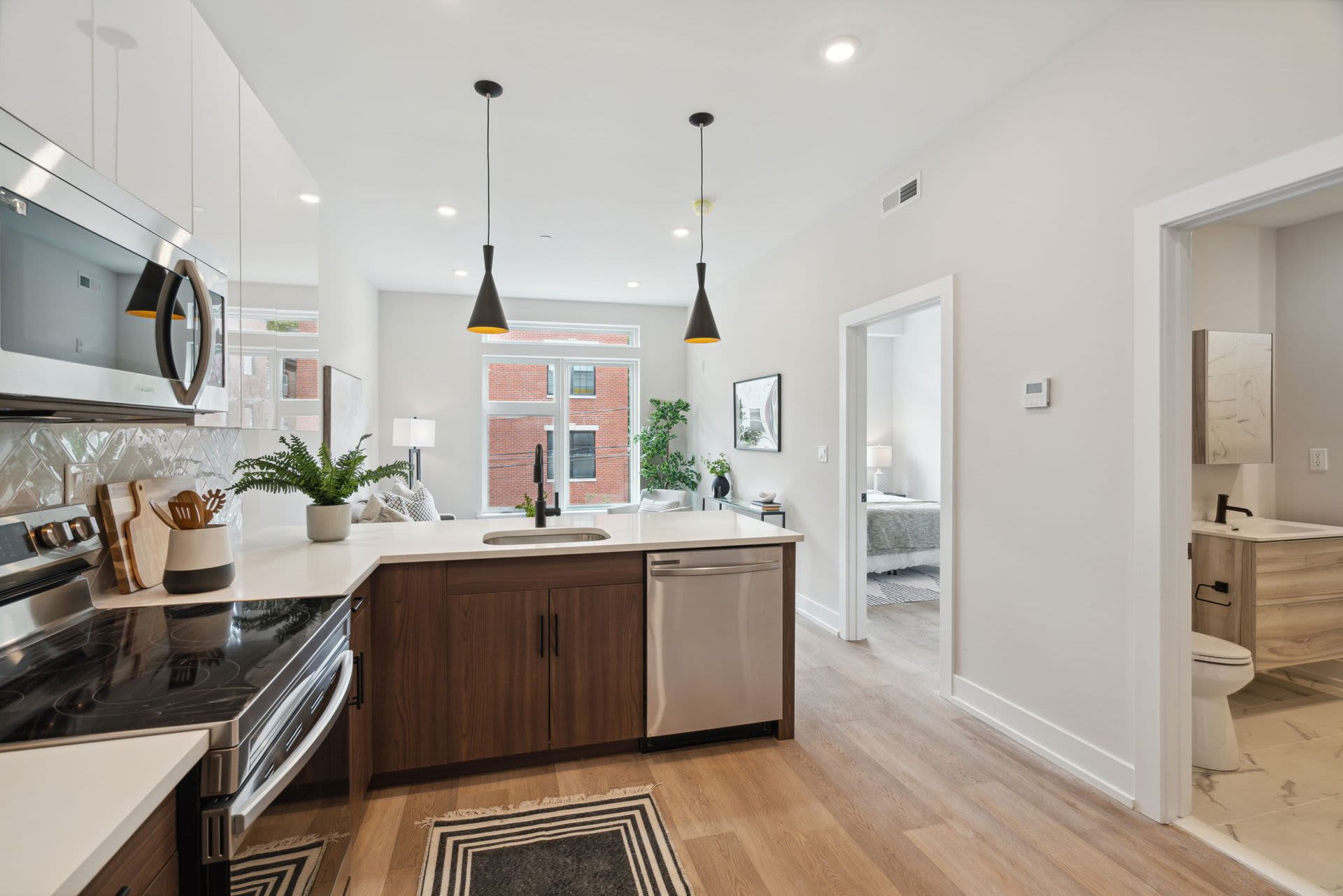 720 Thompson Street – photo 5