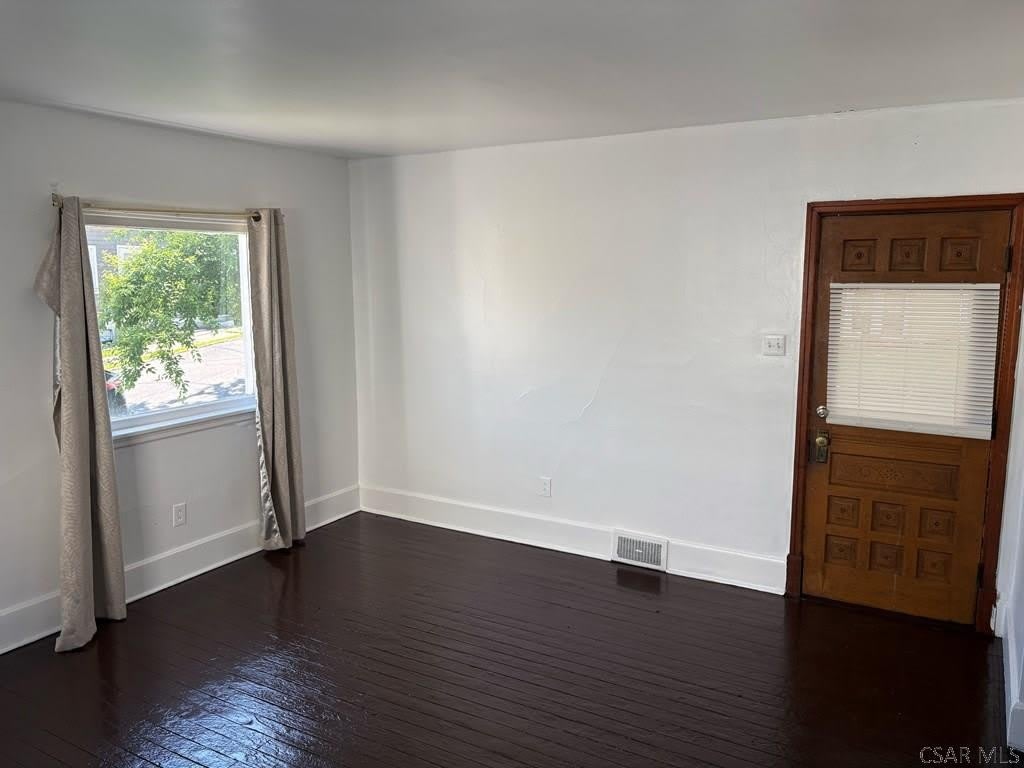 926 Bloom St – photo 3