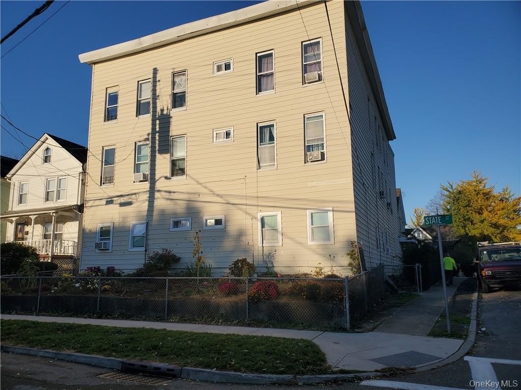 76 State Street – photo 2