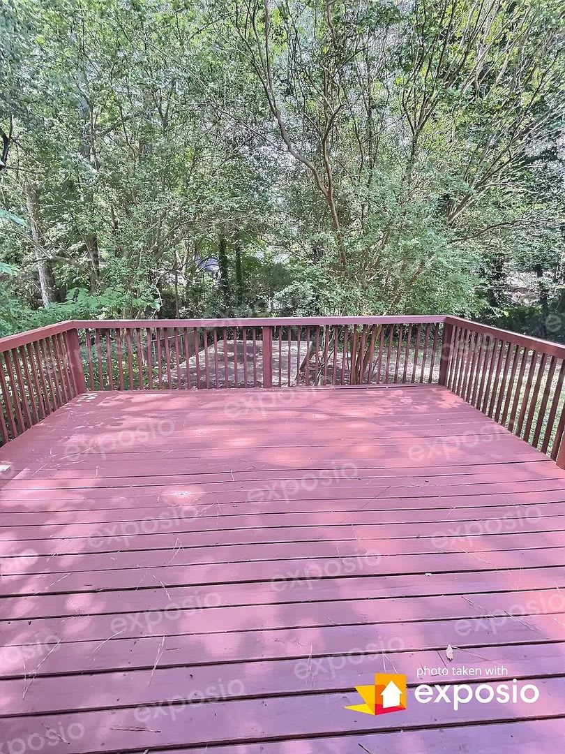 Room in 3 Bedroom Home at Jeb Stuart Dr – photo 4