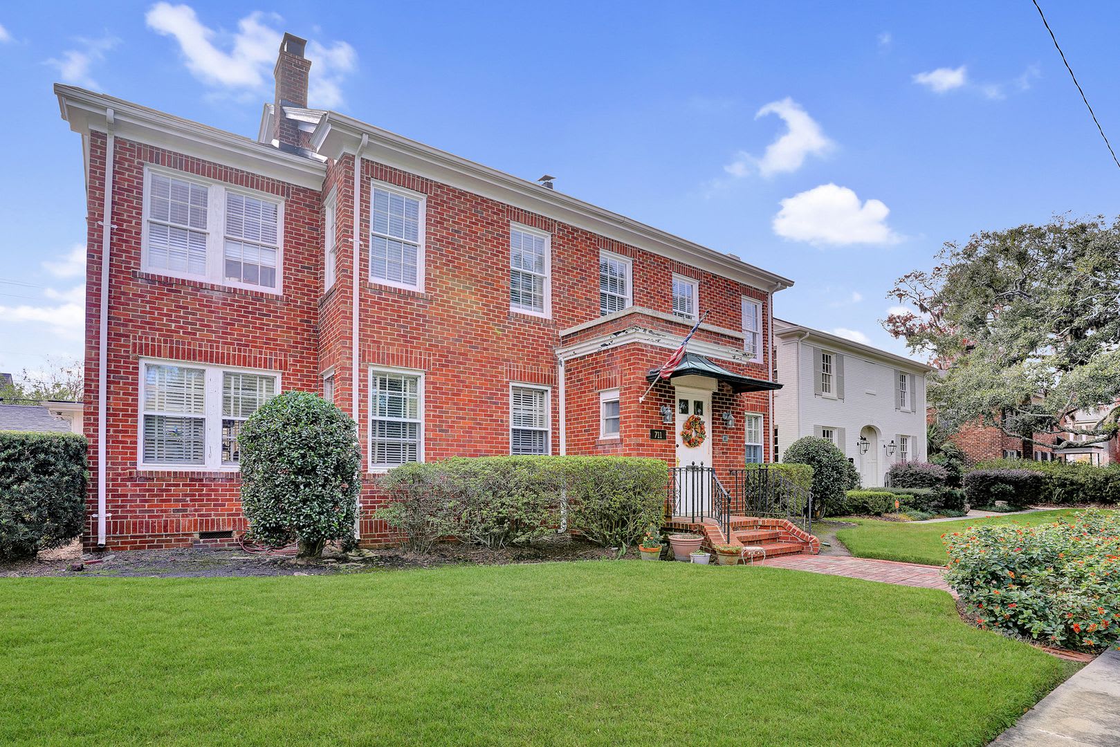 Ardsley Park 3 bedroom 2 bathroom with Sunroom – photo 2