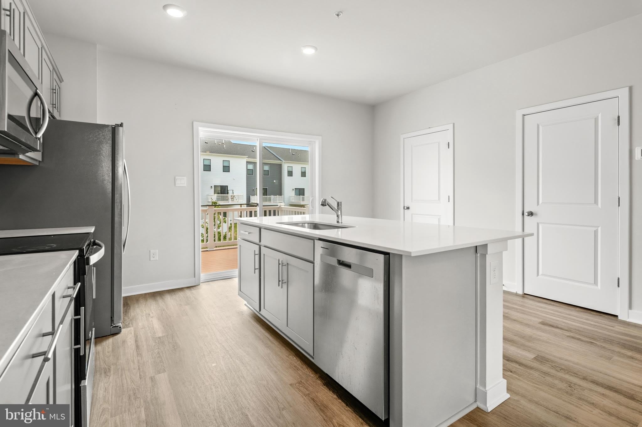 542 SWIFT HERON AVE – photo 5