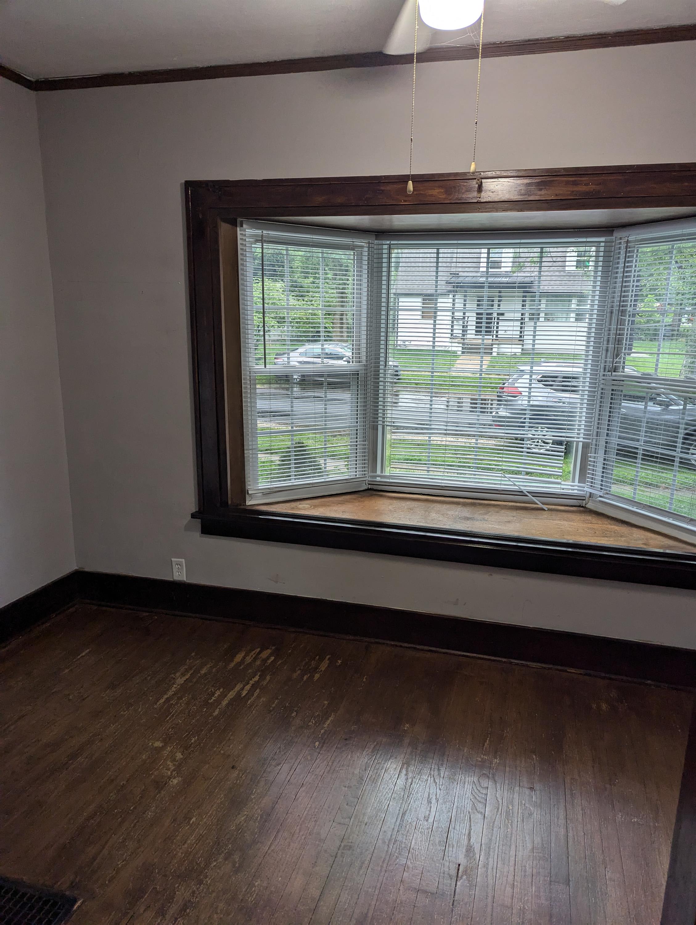 1626 West Clark Street – photo 3