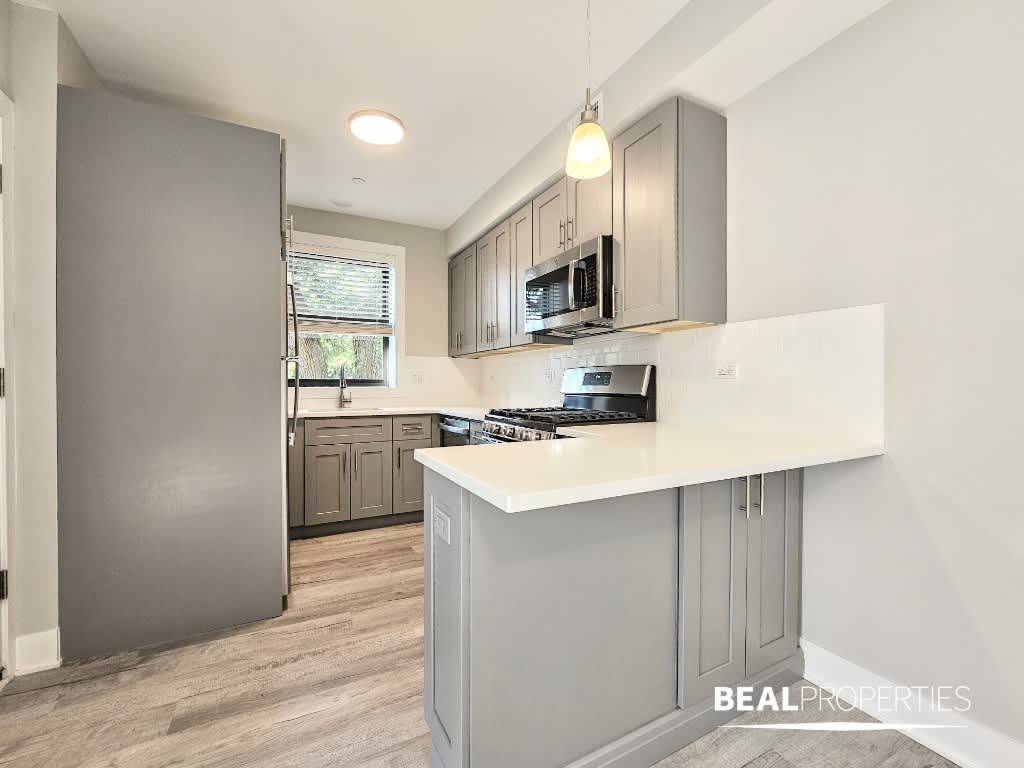 1135 Oak Ave – photo 4