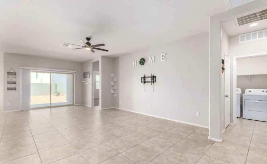 4046 North 307th Lane – photo 1