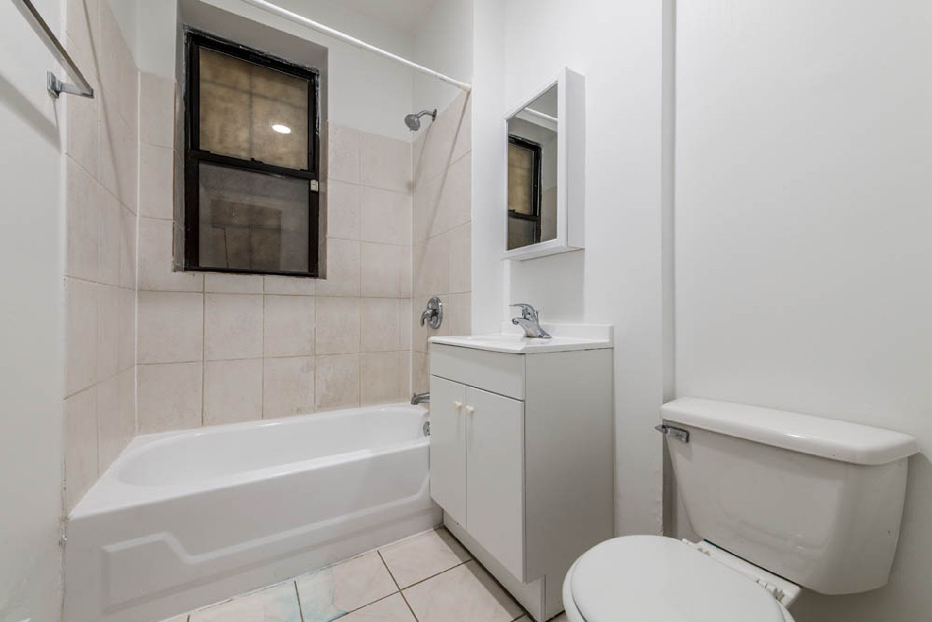 705 S Lawndale Ave – photo 2