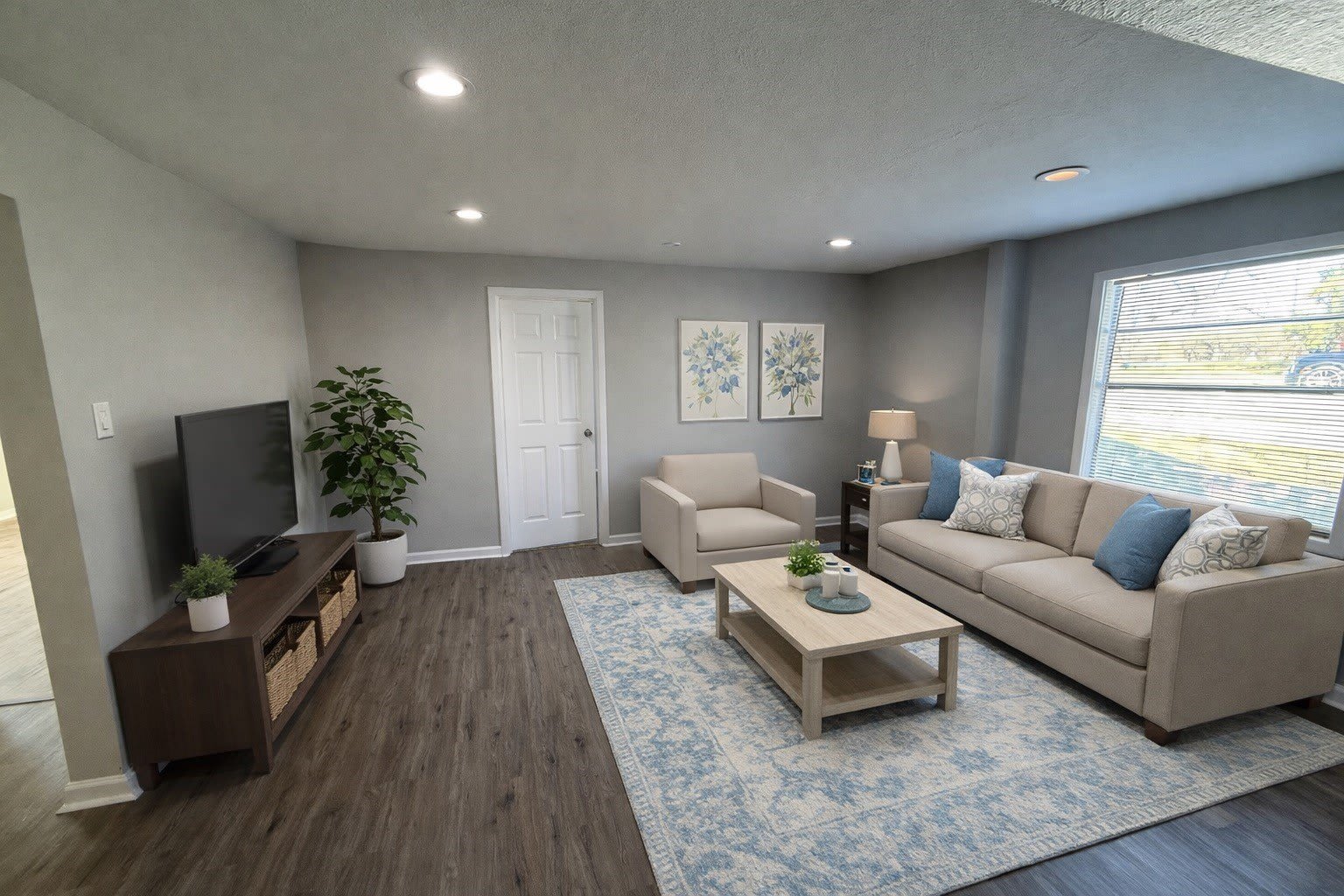 430 E Parnell Street – photo 5