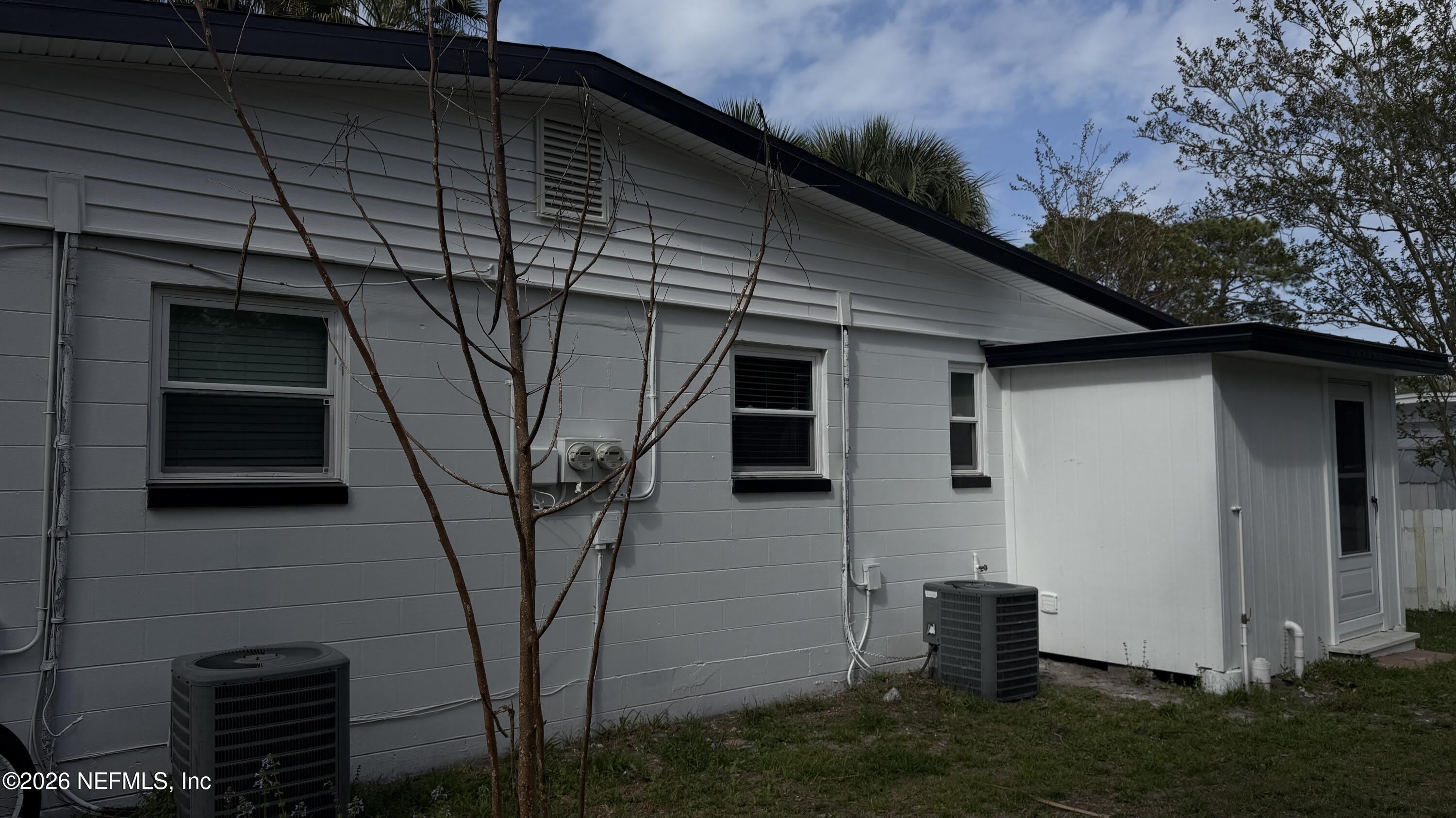 696 KESTNER Road – photo 4