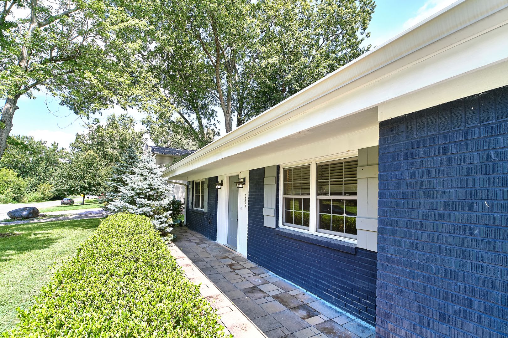 3BD/2BA home in Zionsville! – photo 4