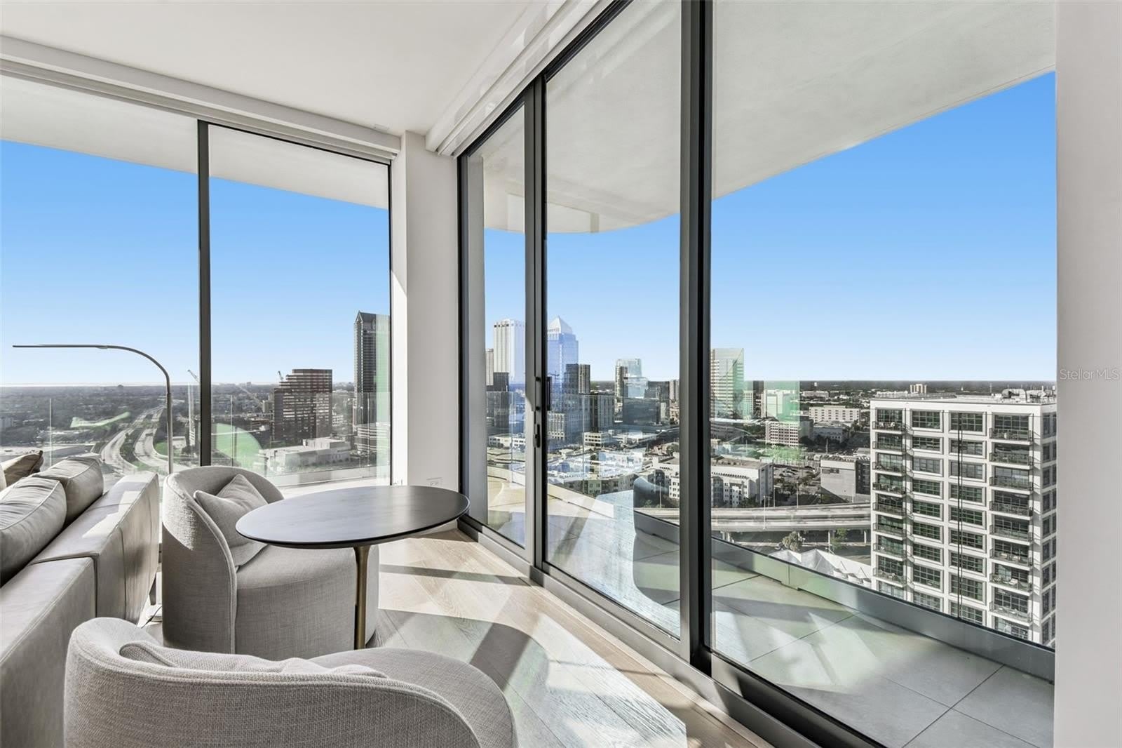 1000 WATER Street – photo 4