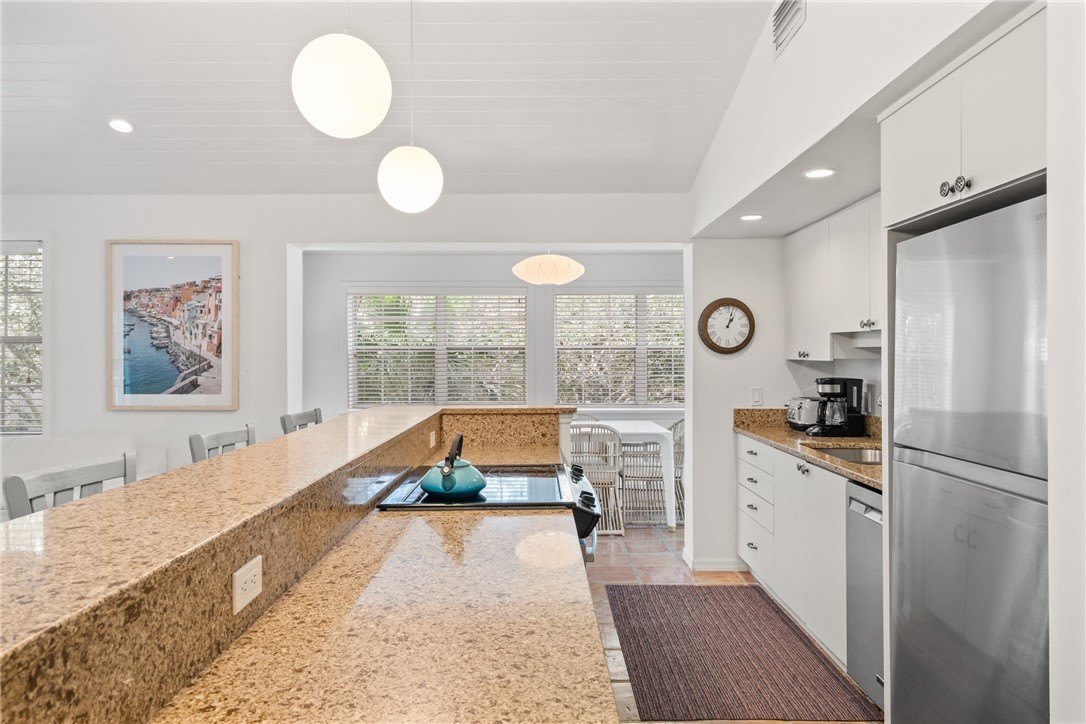 1195 Winding Oaks Circle E – photo 3