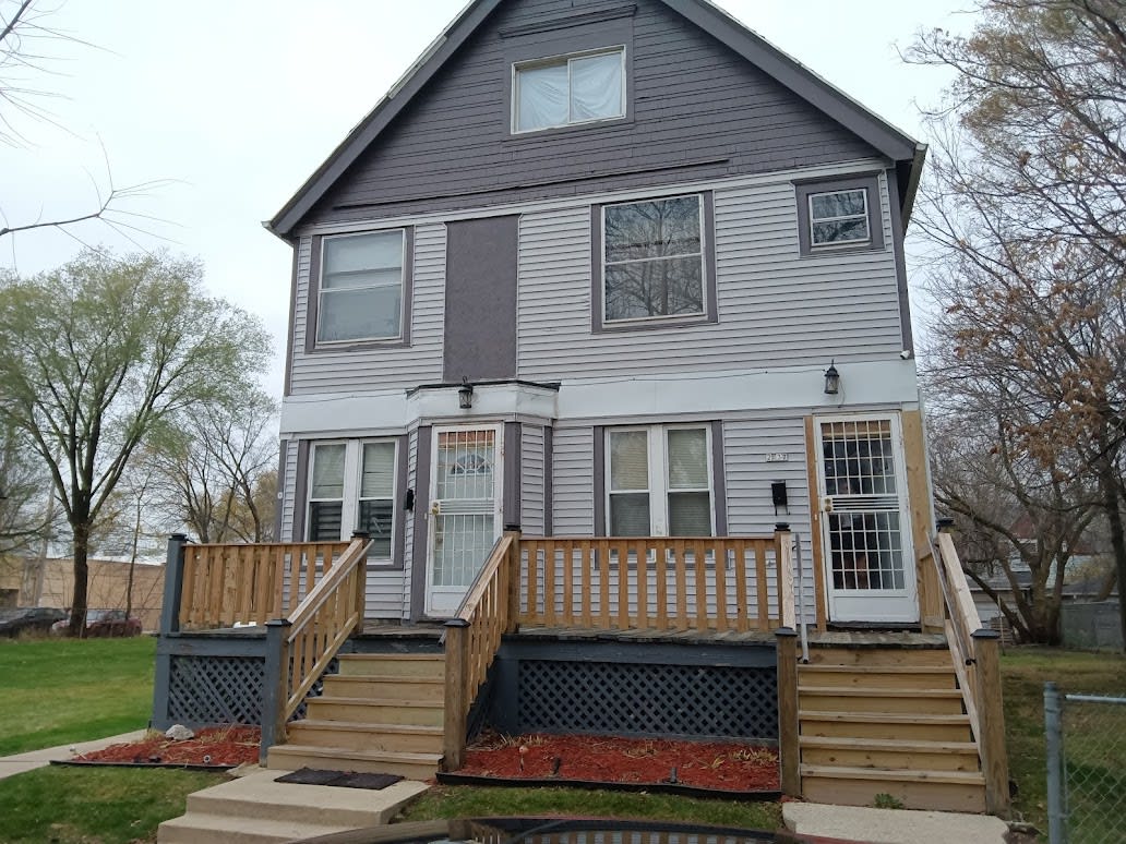 2337 N 17th St – photo 1