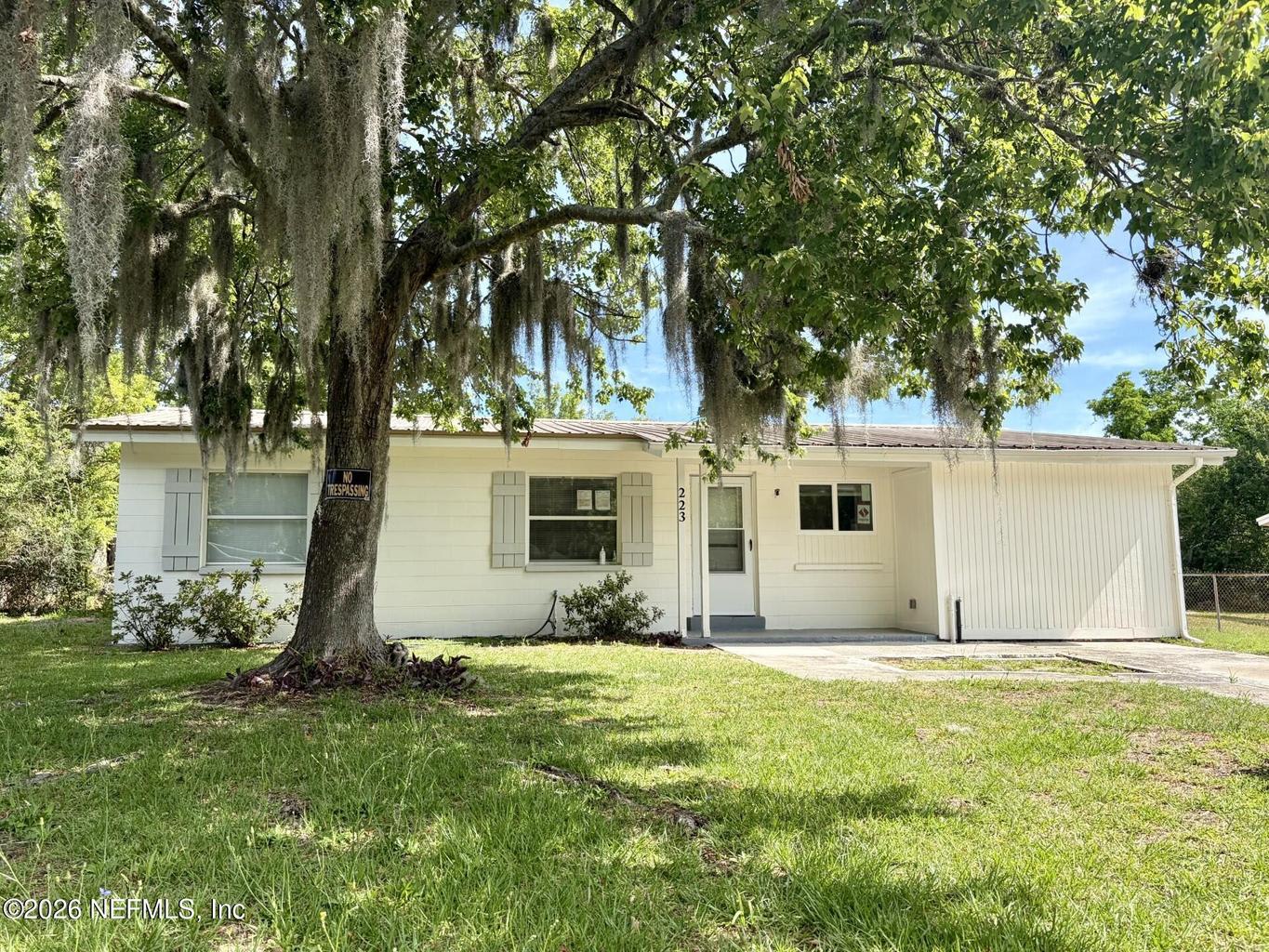 223 North Collen Road – photo 1