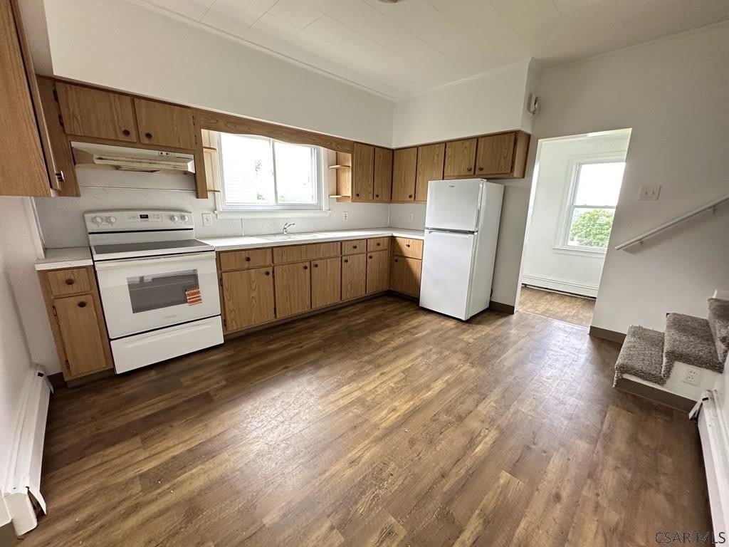 504 First St – photo 4