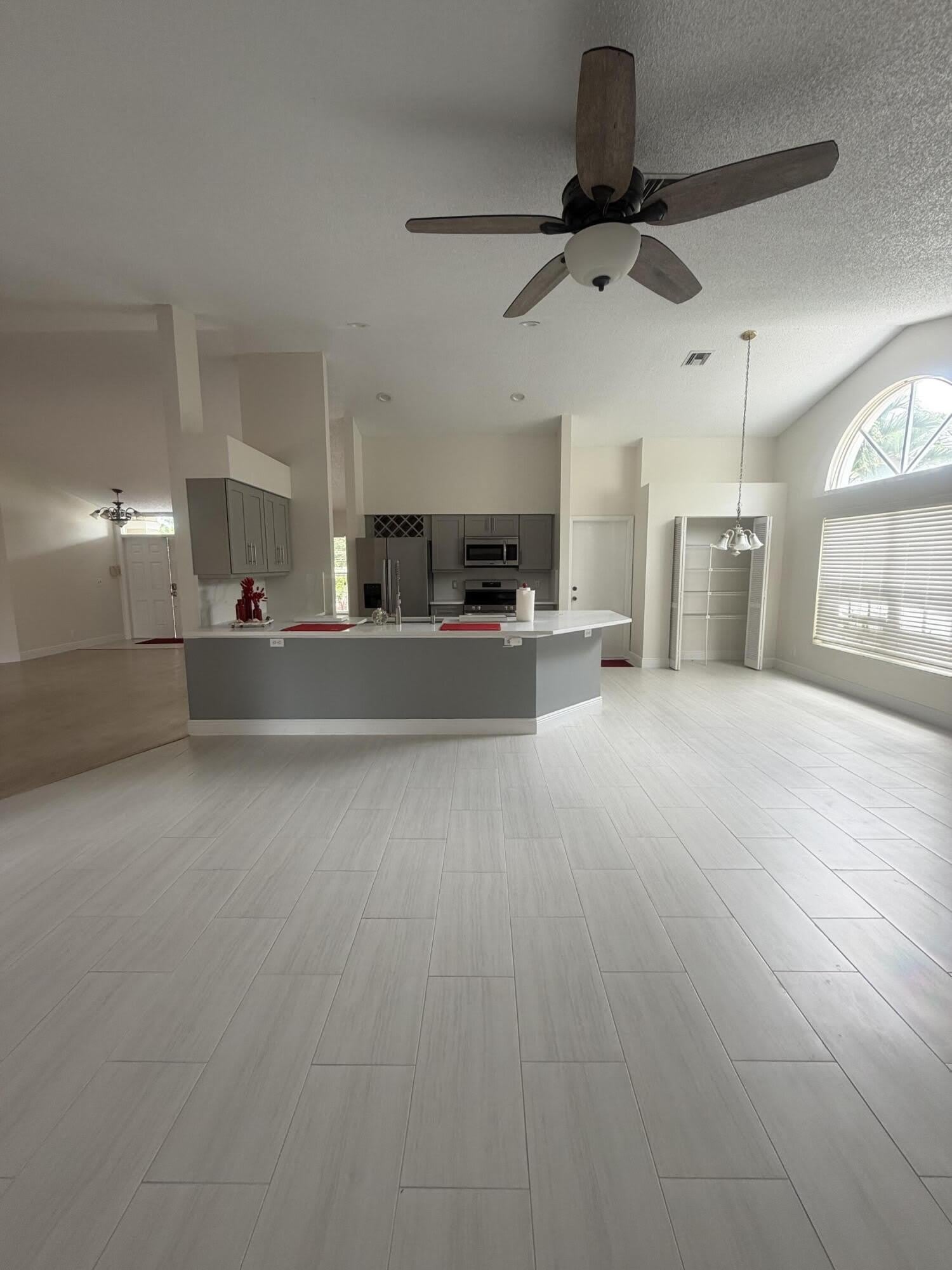 1401 Hideaway Bend – photo 3