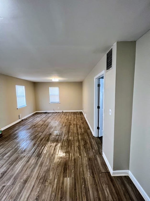 1011 Curran Street Northwest – photo 2