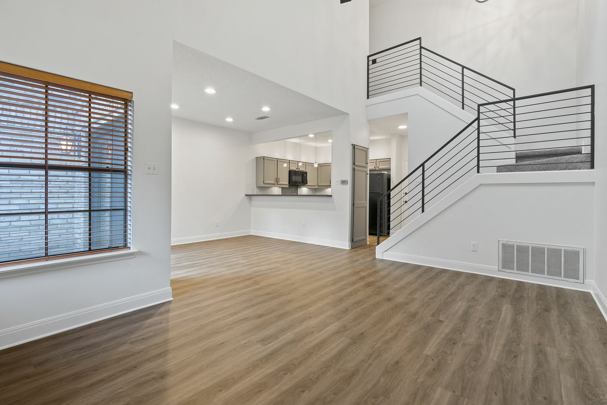 10819 Crown Colony Drive – photo 4