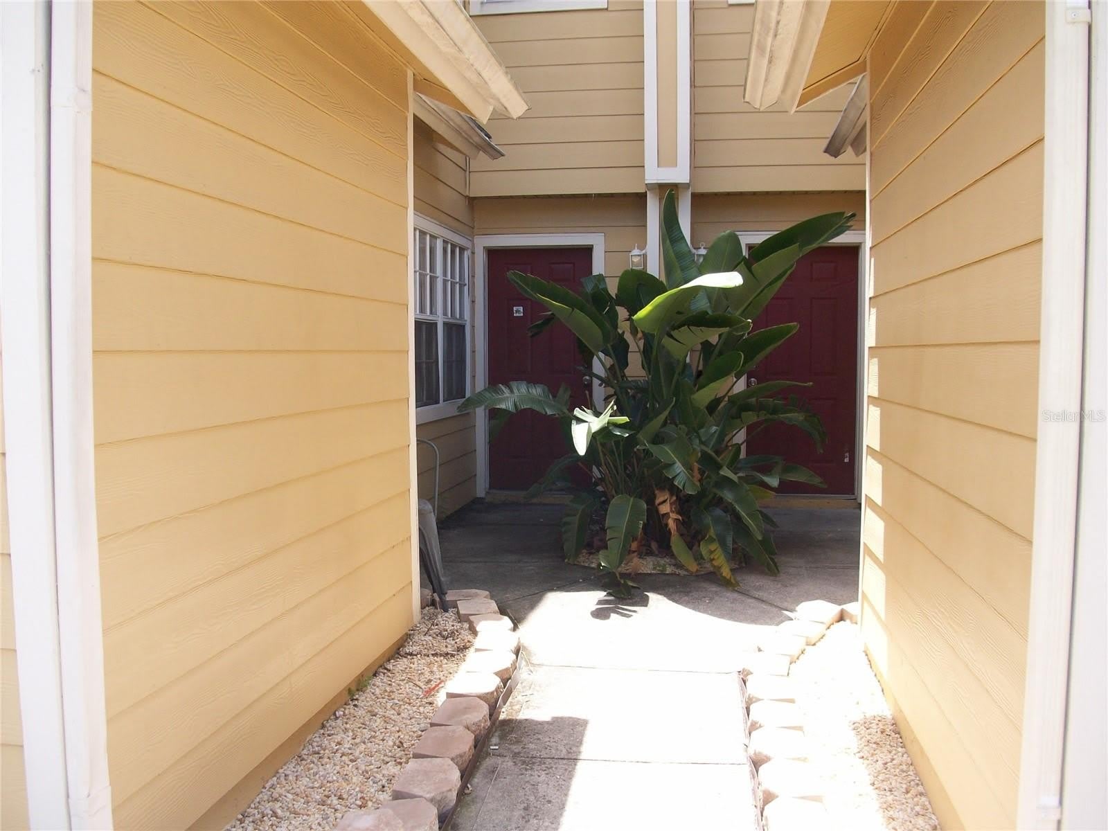 511 COCONUT PALM Way – photo 3