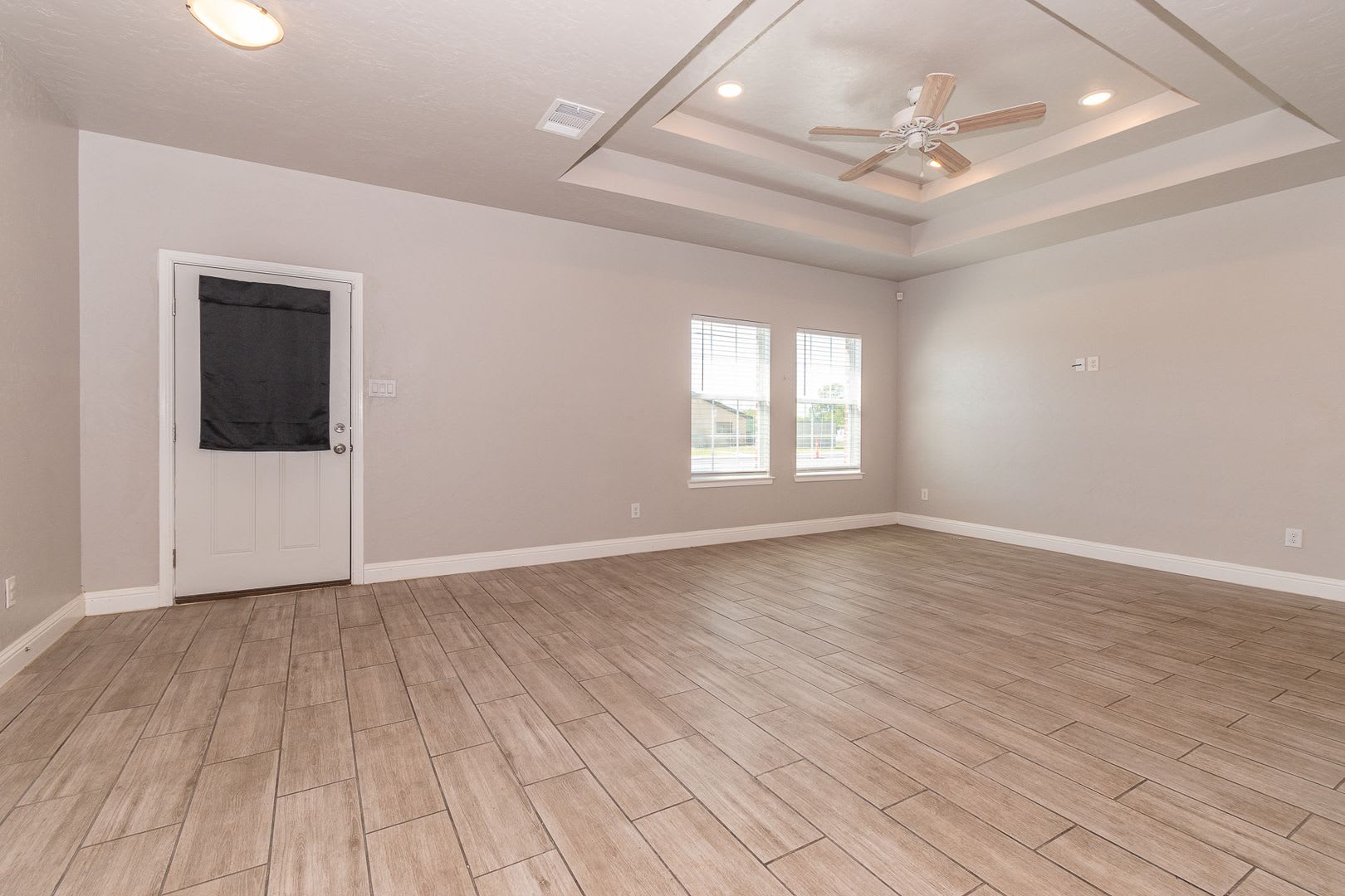 2505 Carver – photo 2