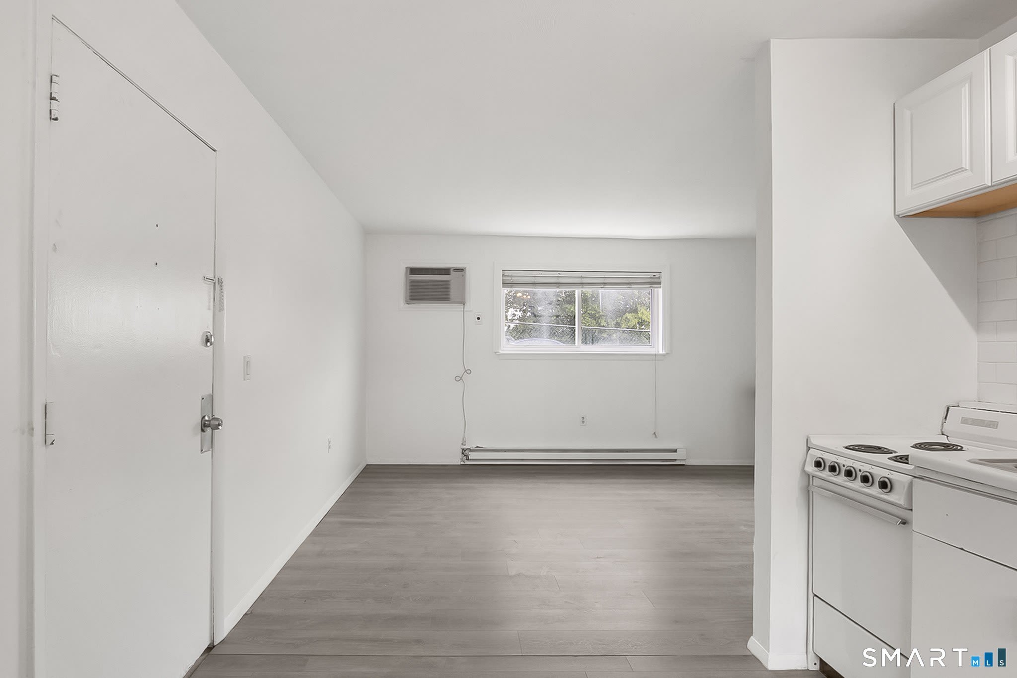 36 Woodbury Avenue – photo 2