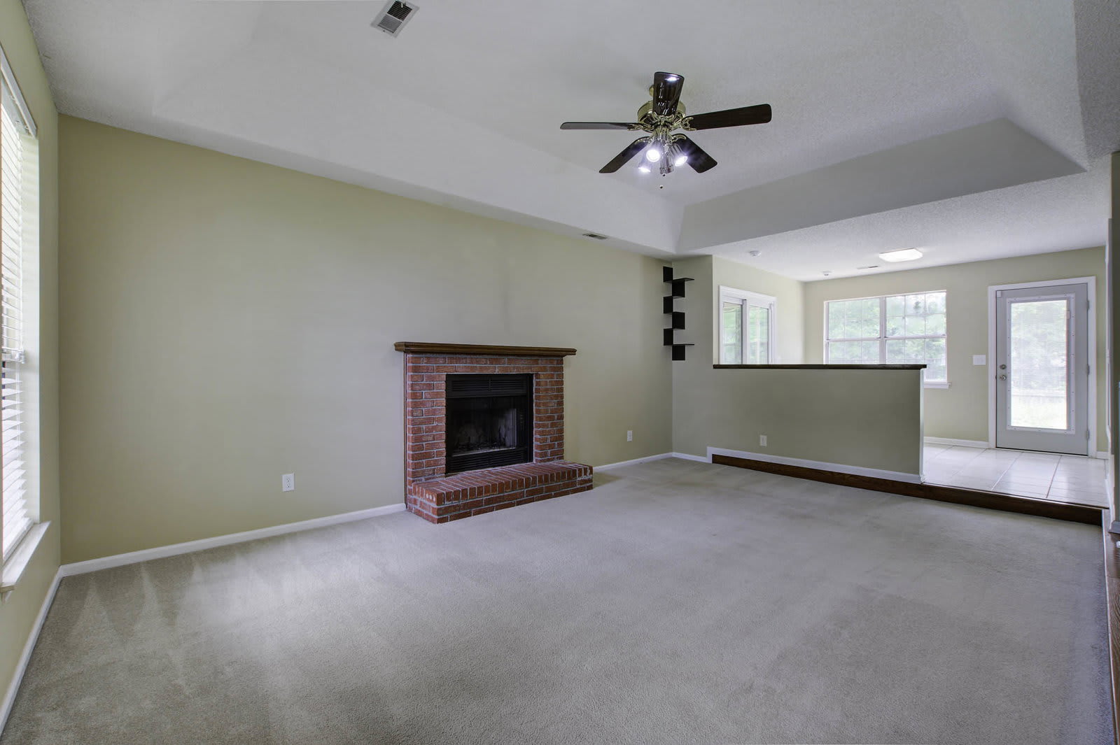 442 Indigo Road – photo 4