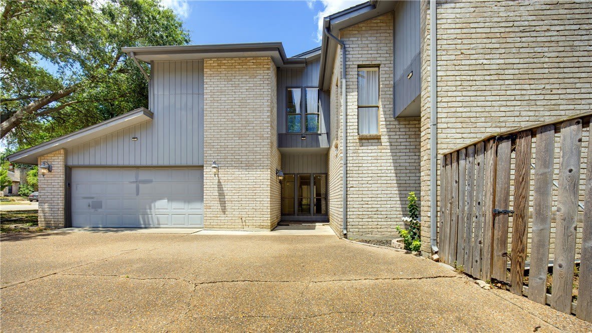 14732 Prairie Creek Drive – photo 2