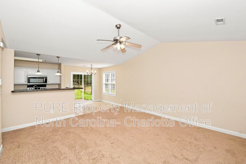 1459 Ontario Dr – photo 5