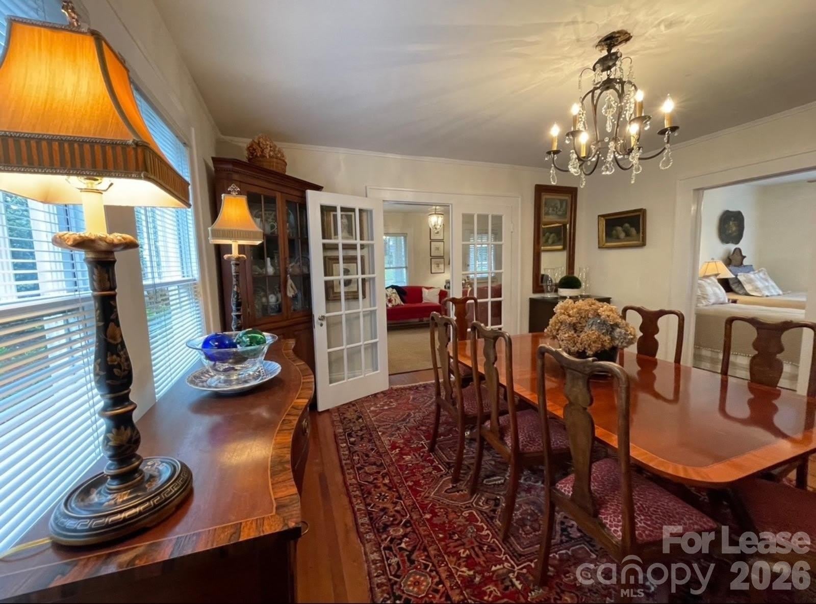 218 Circle Avenue – photo 5